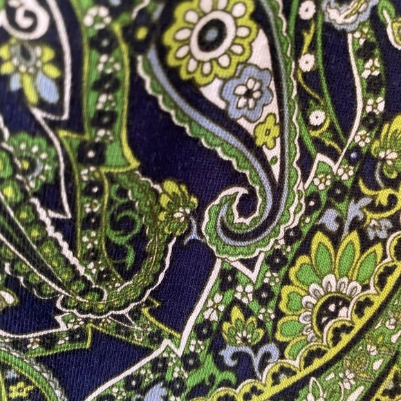 Woman’s paisley shirt - Picture 4 of 5